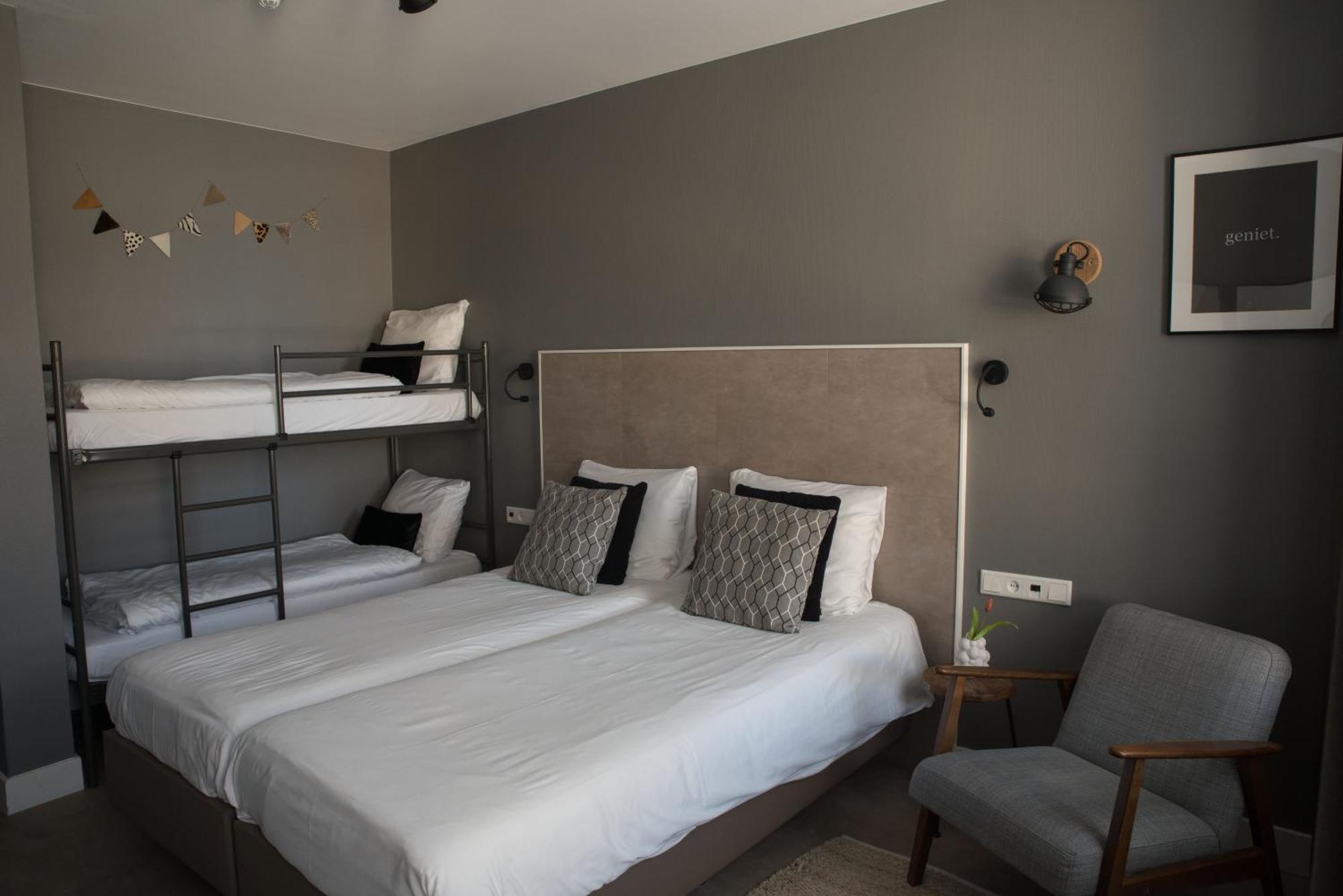 Quadruple Room,1656178689:JPEG