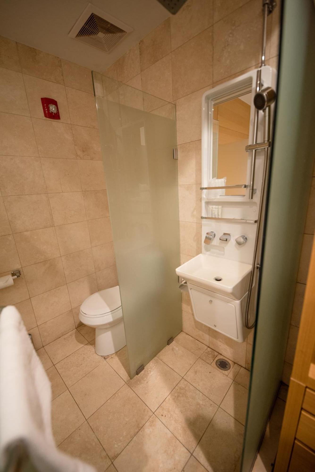 Compact Room