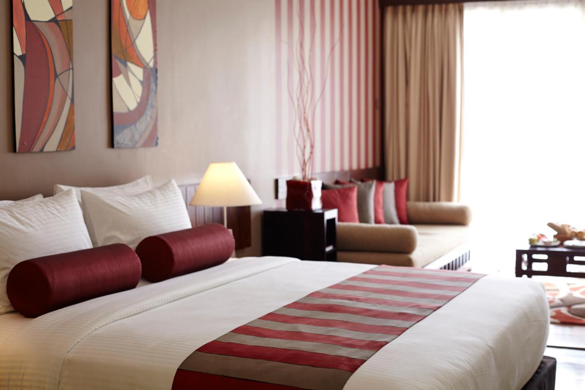 Classic Twin Room Room Upgrade next category & Late Check-out subject to availability 