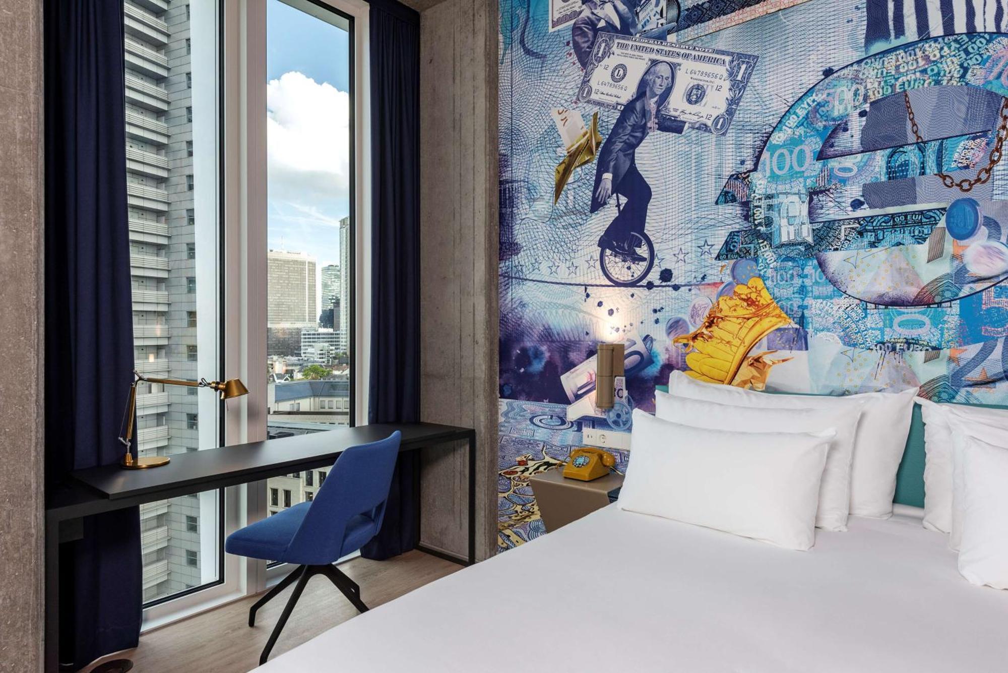 nhow Premium Room
