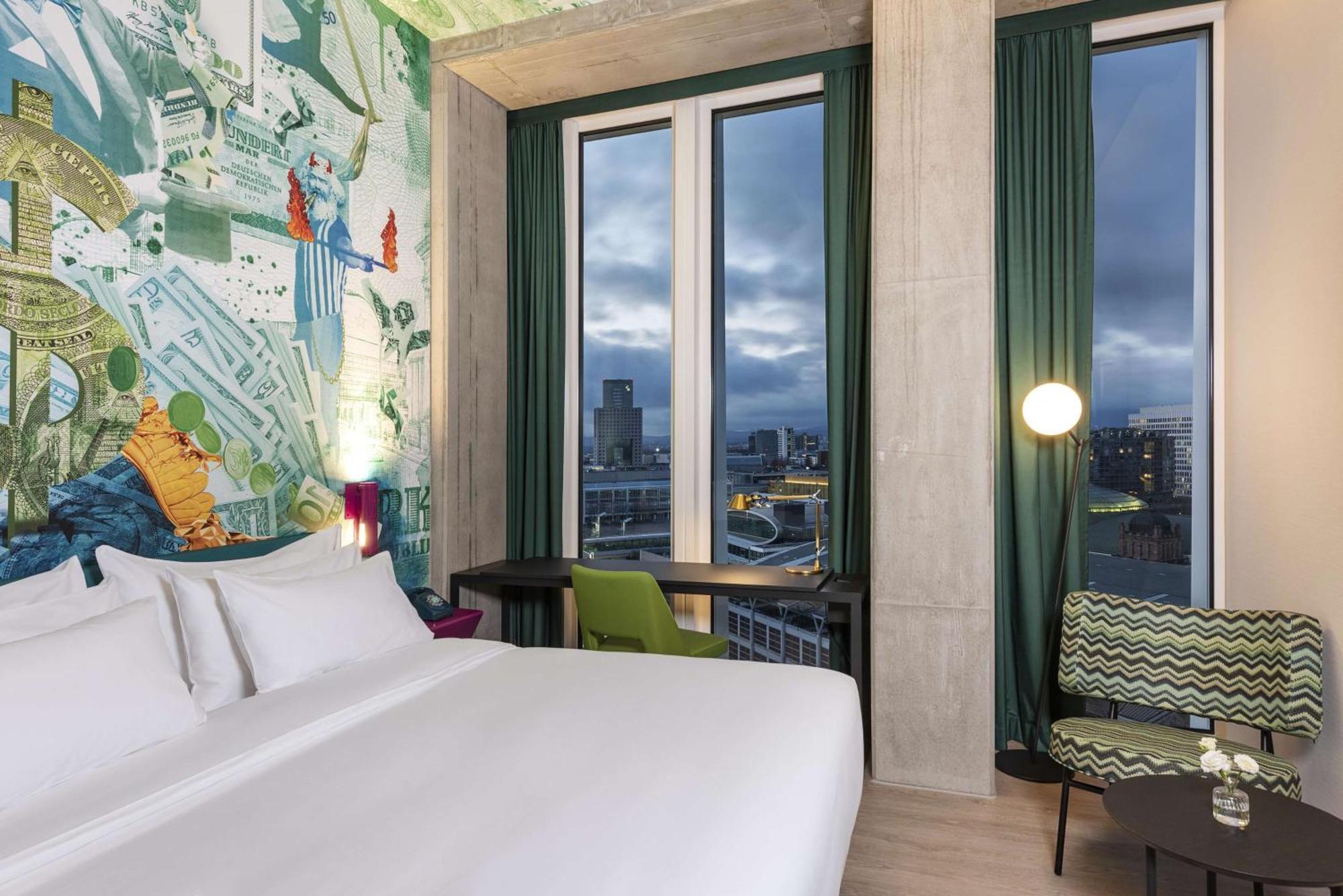 nhow Room