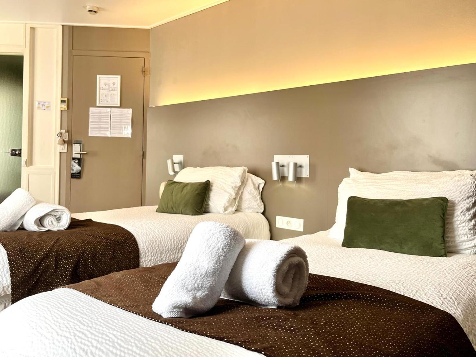 Twin Room,1693288623:JPEG