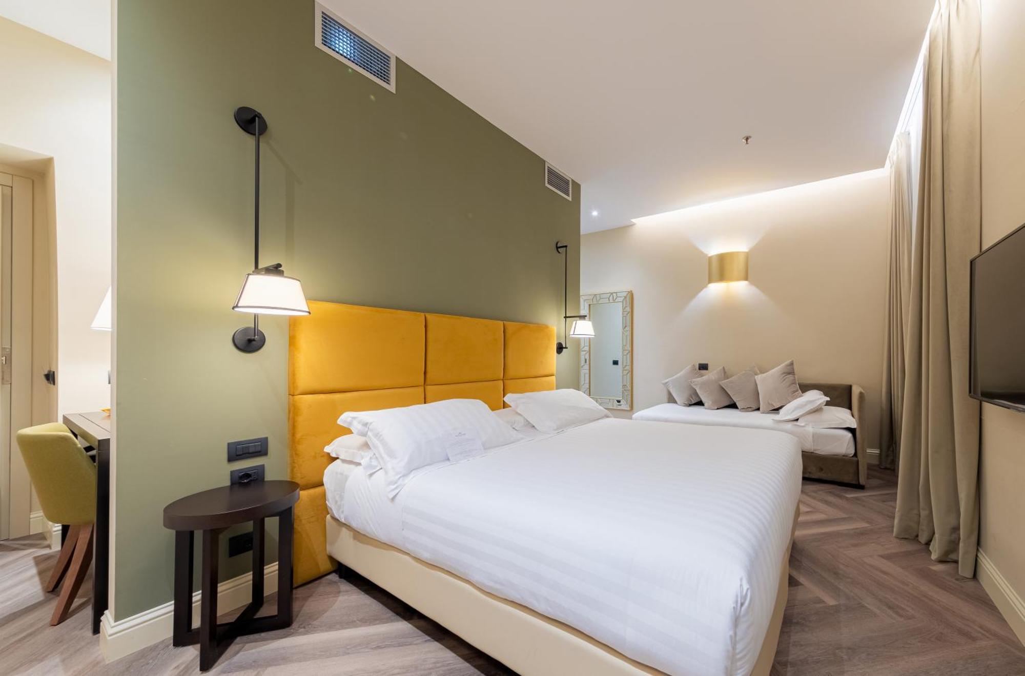 Executive Triple Room