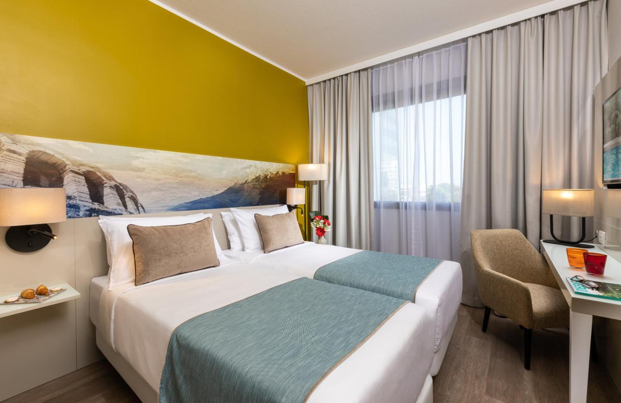 Comfort Double or Twin Room