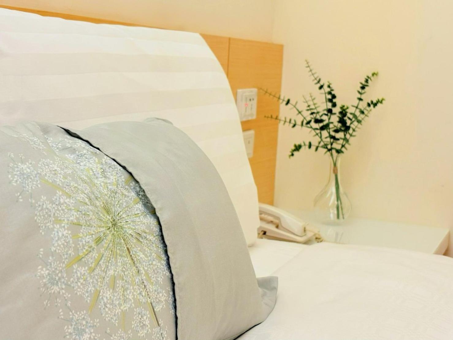 Exquisite Double Room No Window