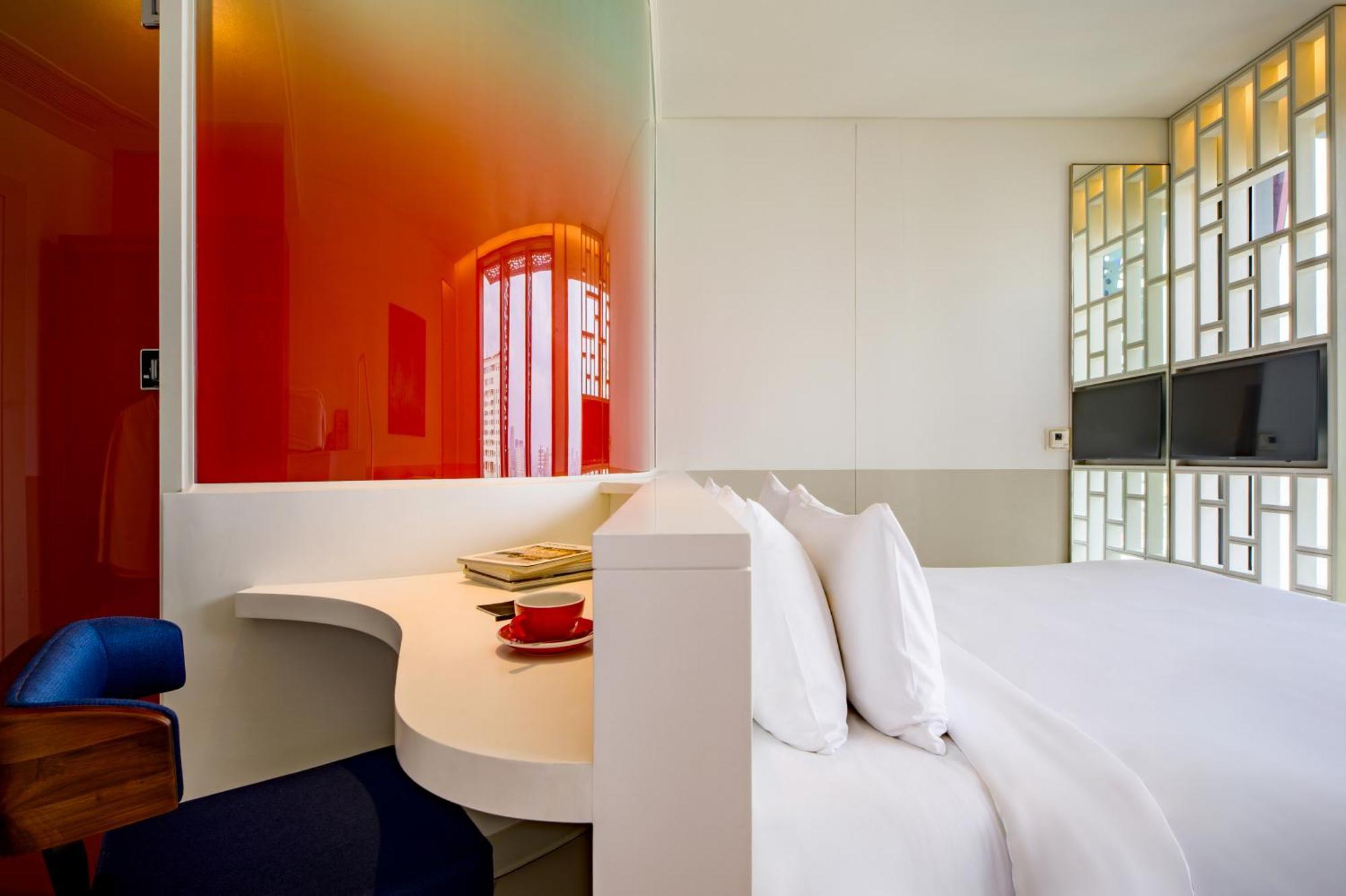 Habitación Doble Deluxe con cama extragrande y vistas a la ciudad