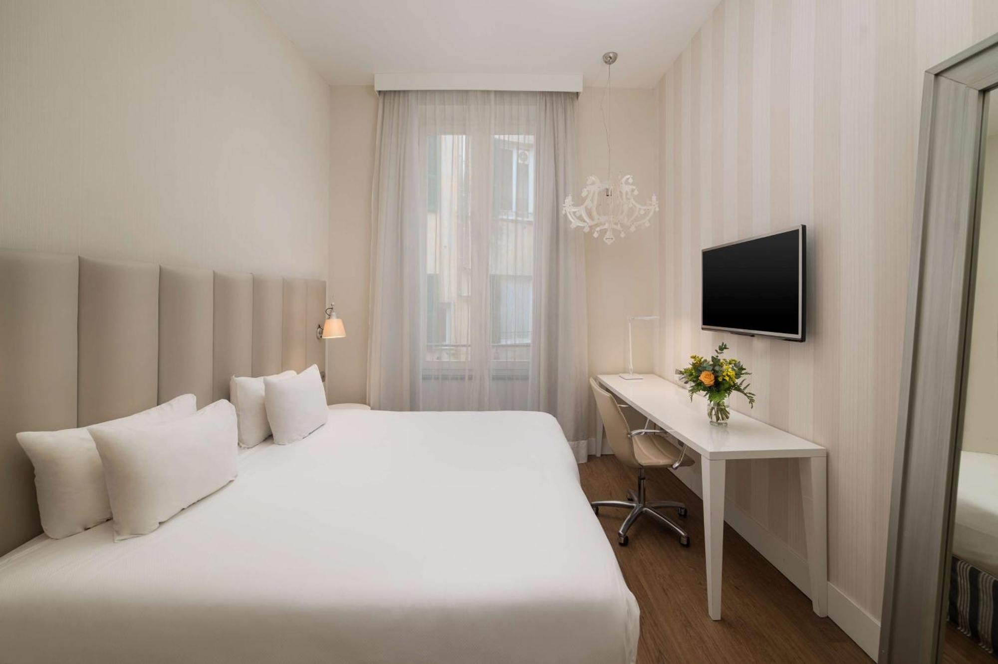 Quarto Superior com Cama de Casal ou 2 de Solteiro