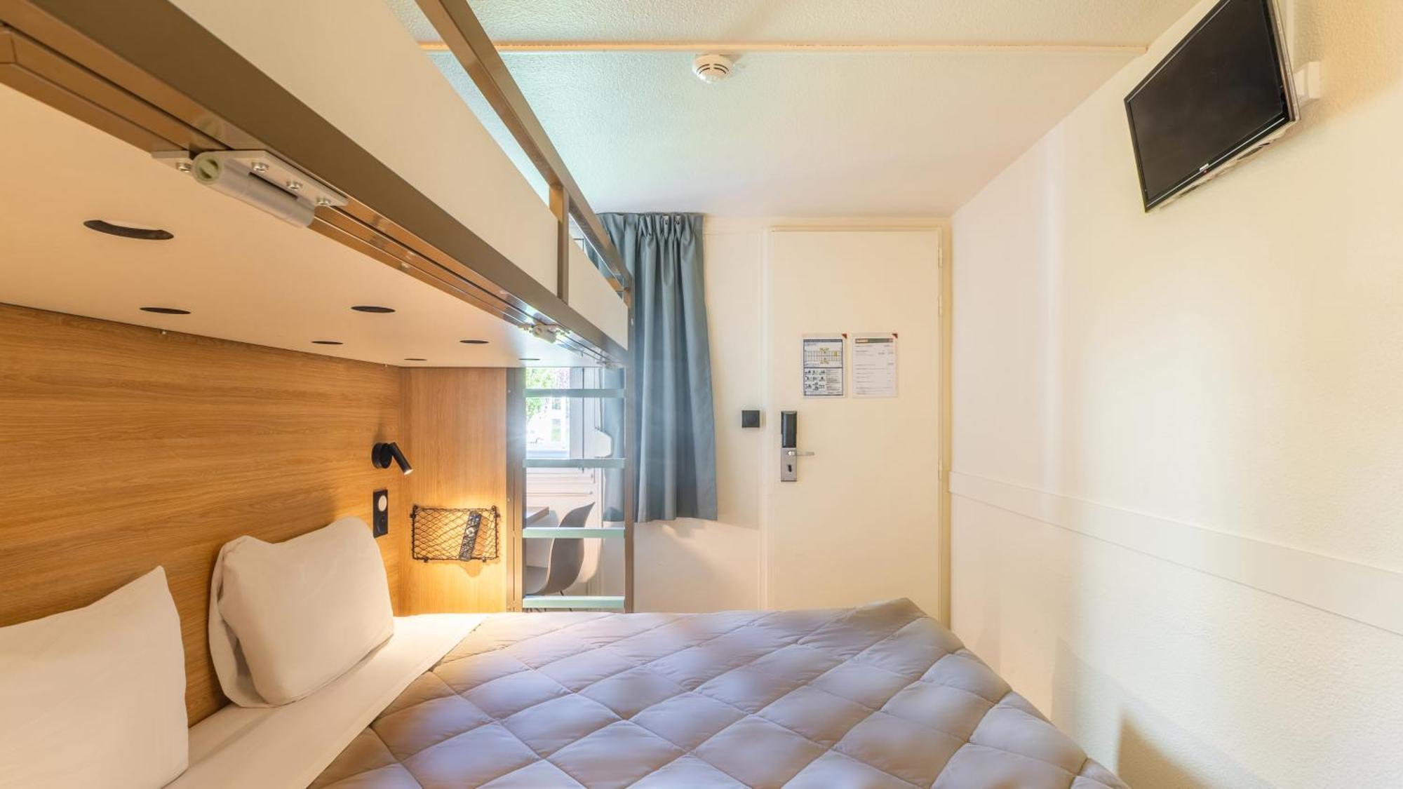 Standard Room 1 Queen Bed 1 Bunk Bed