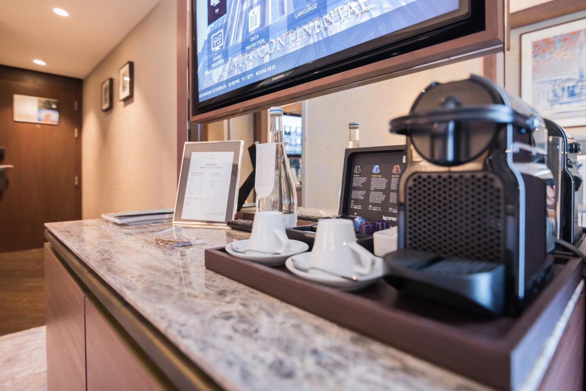 Classic Queen Room with River View,1722888245:JPEG