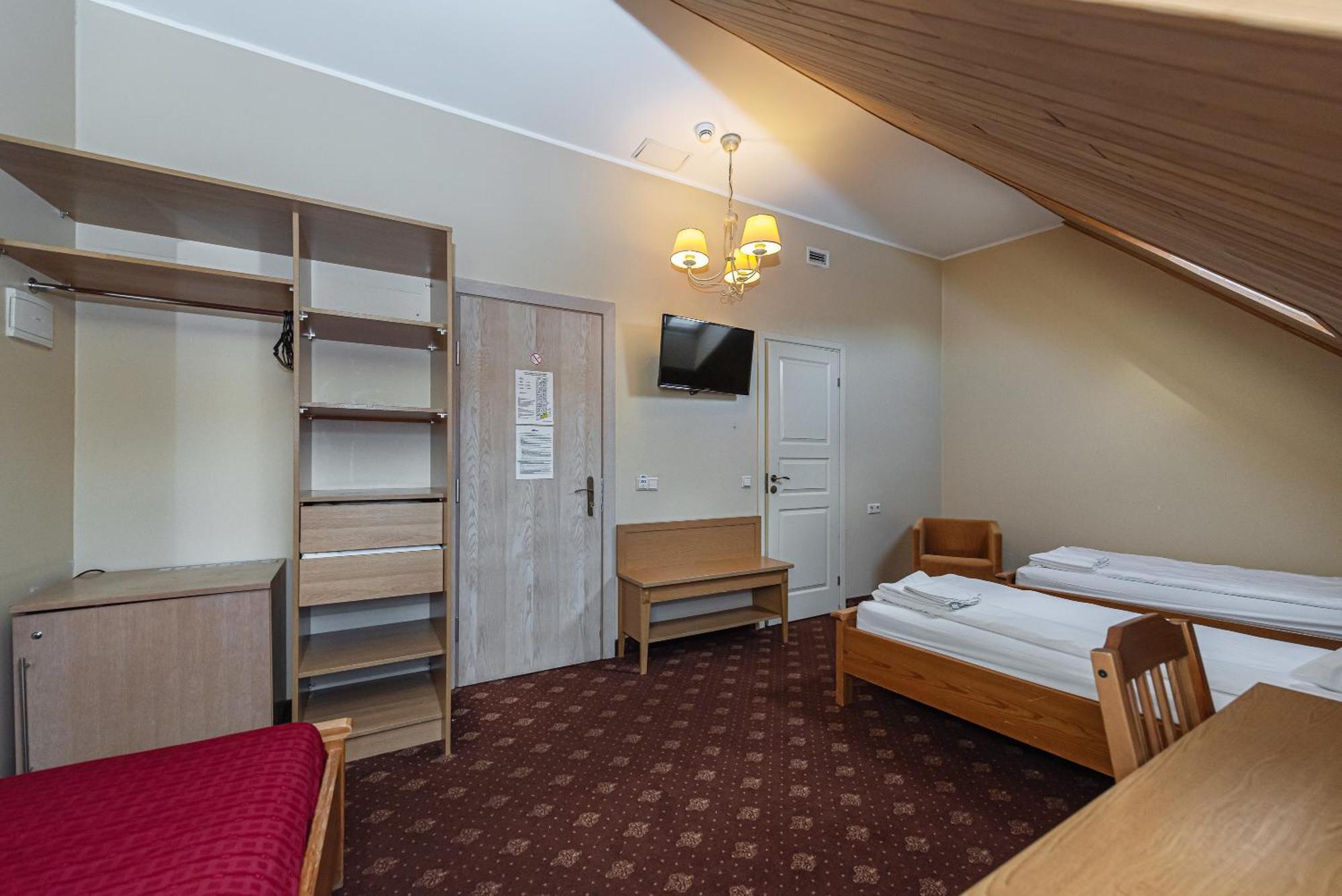 Economy Twin Room