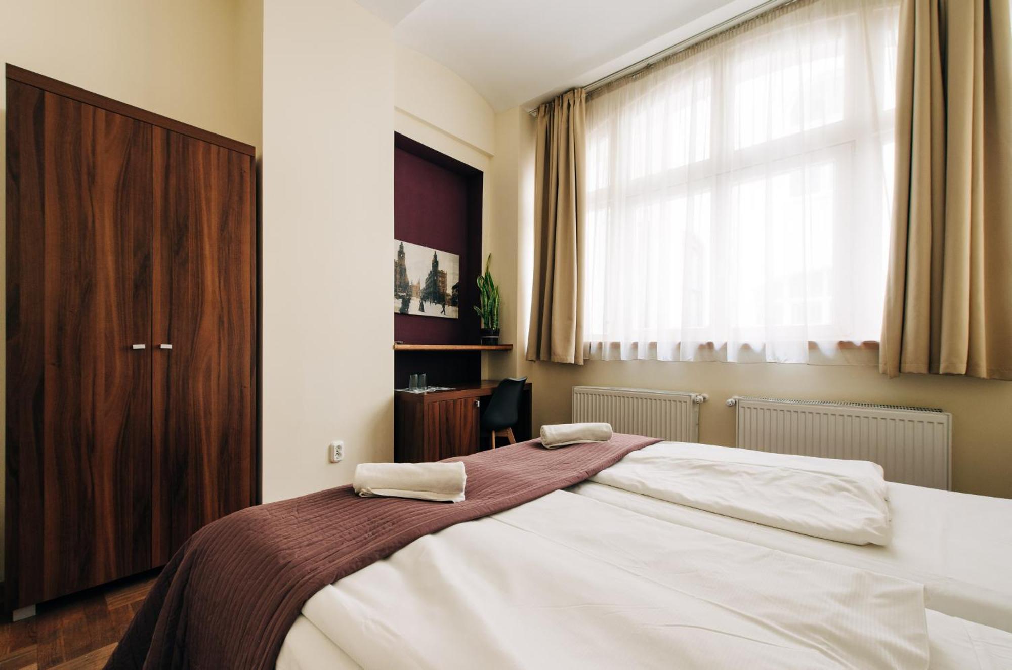Standard Double or Twin Room,1739452473:JPEG