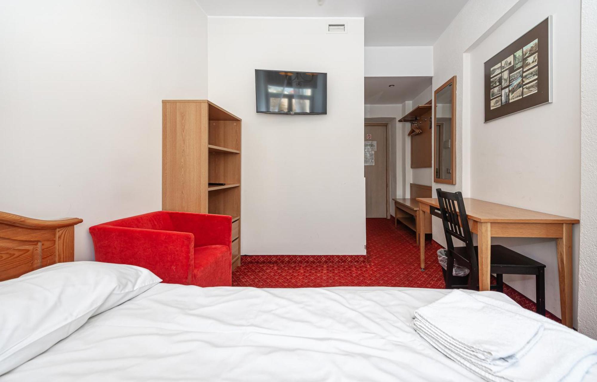 Standard Single Room