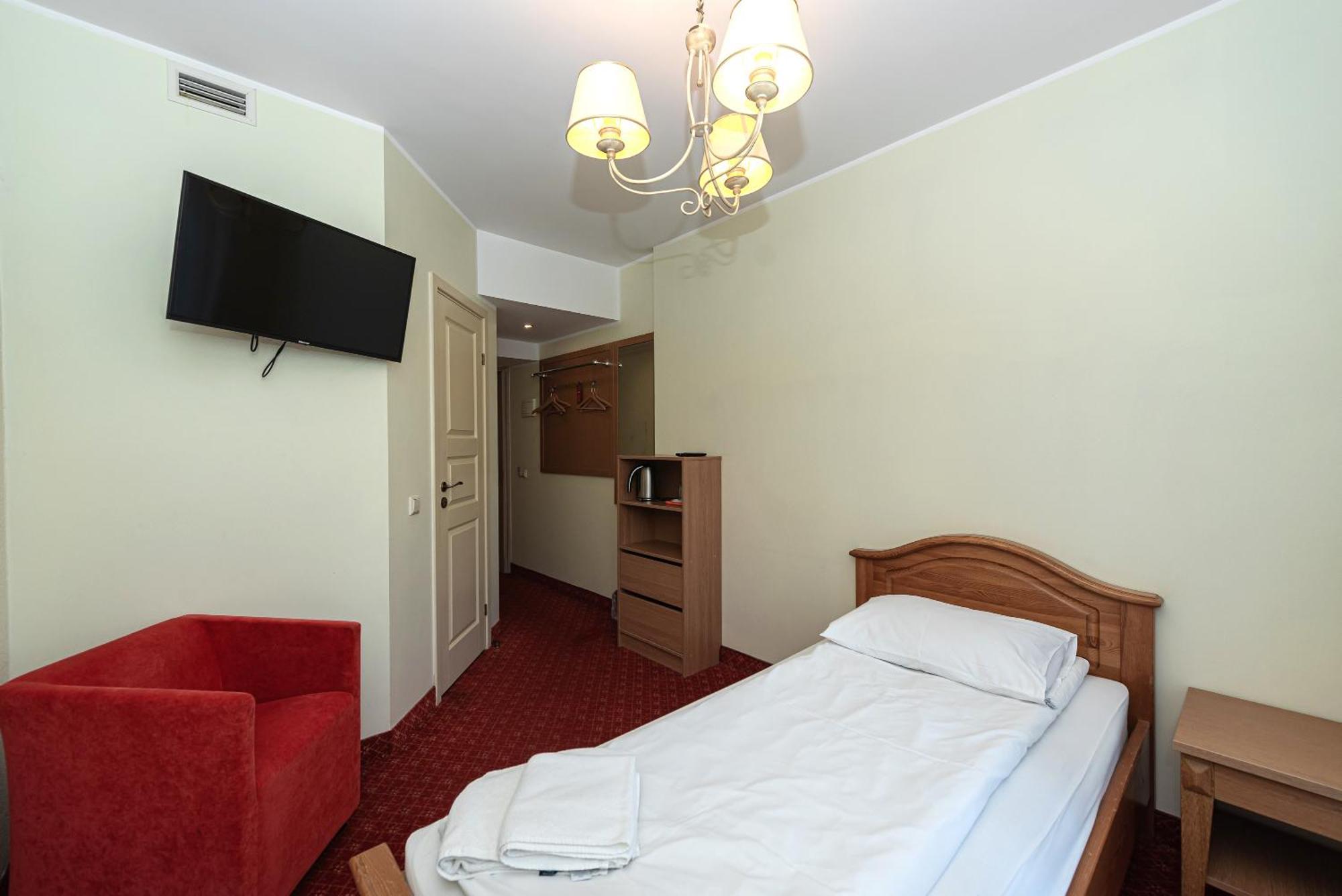 Standard Single Room