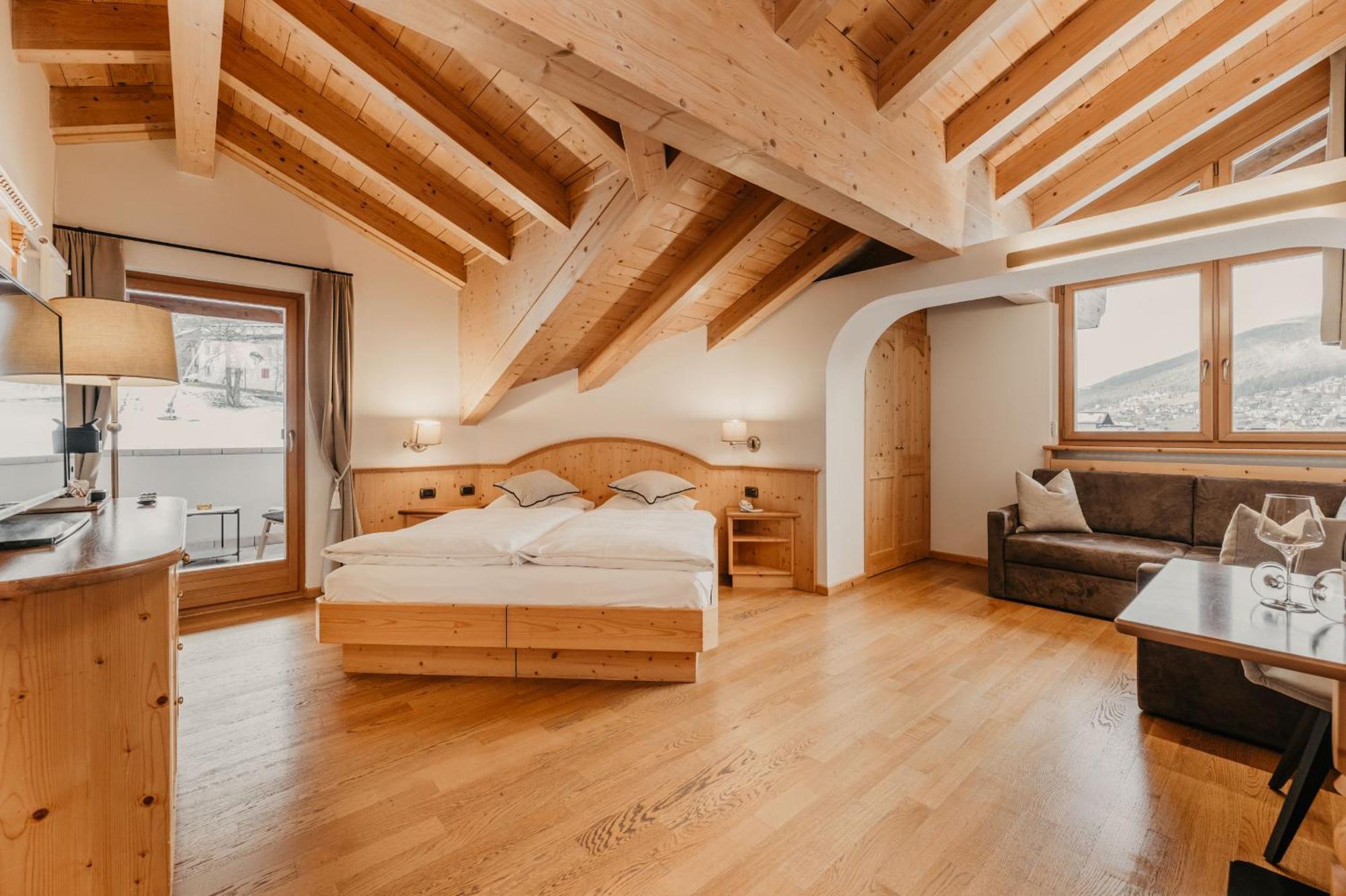Double or Twin Room - Attic,1742784423:JPEG