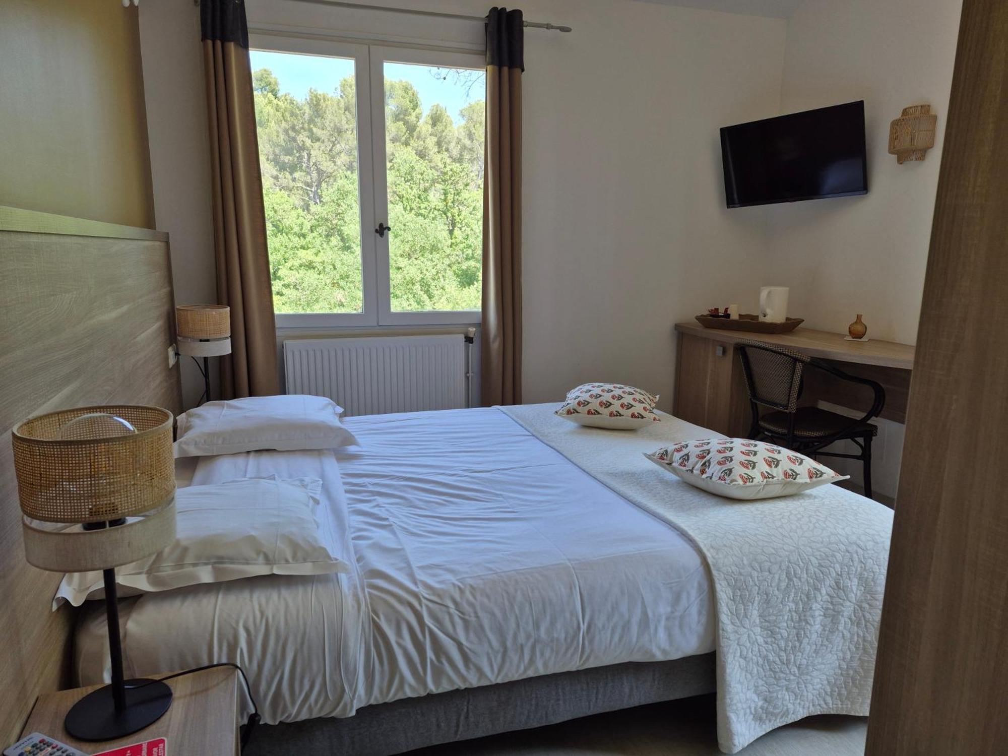 Classic Double Room,1756395636:JPEG