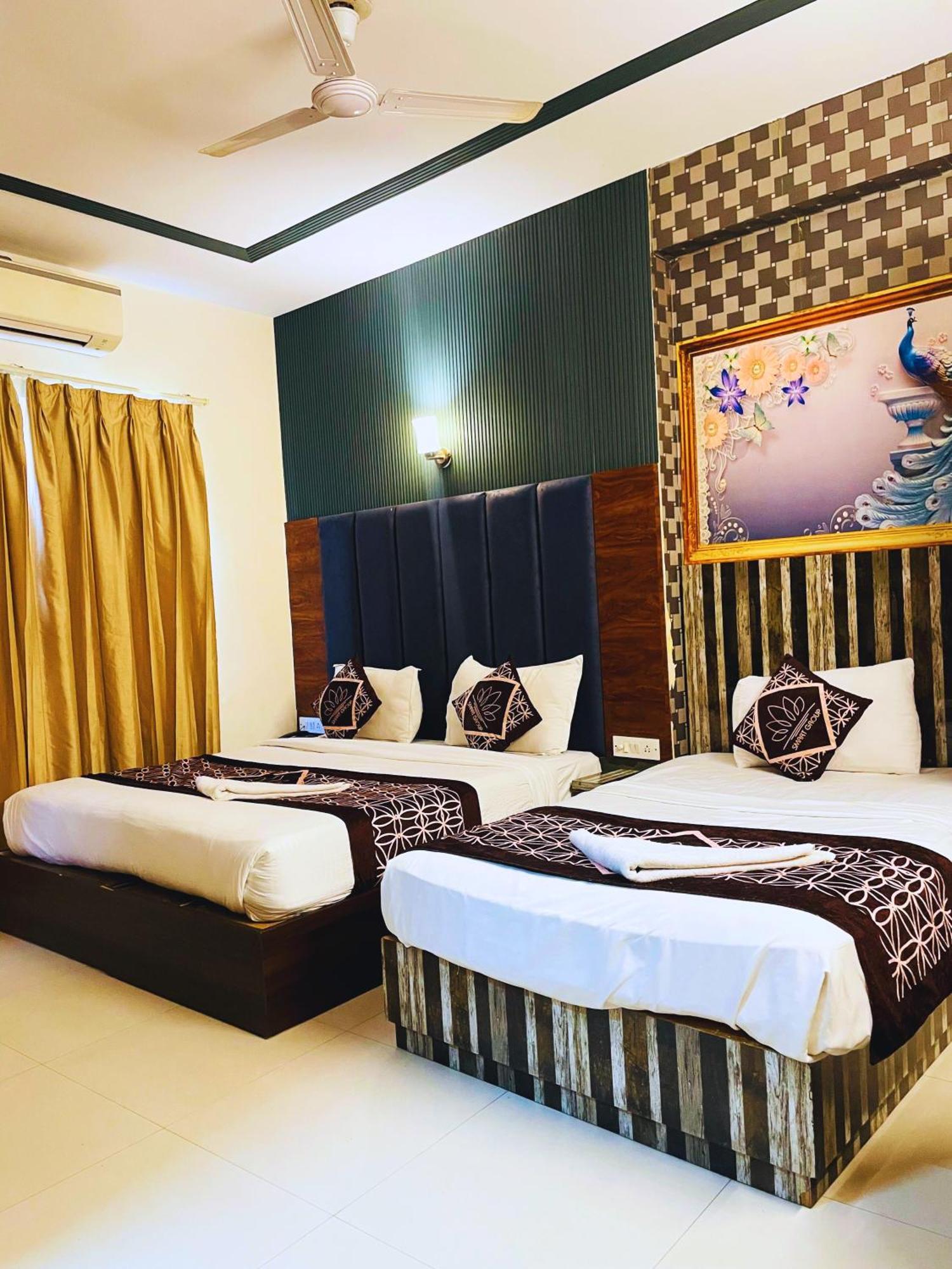 Deluxe Family Suite