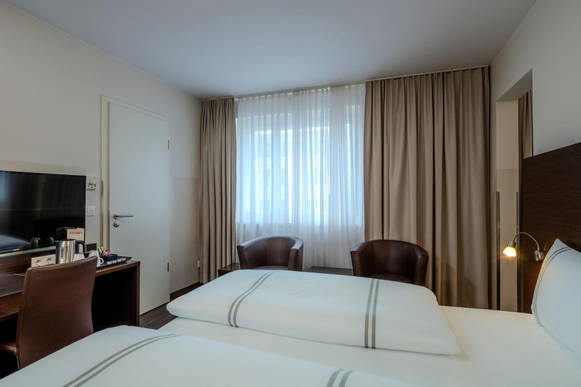 Double Room Disability Access,1758286553:JPEG