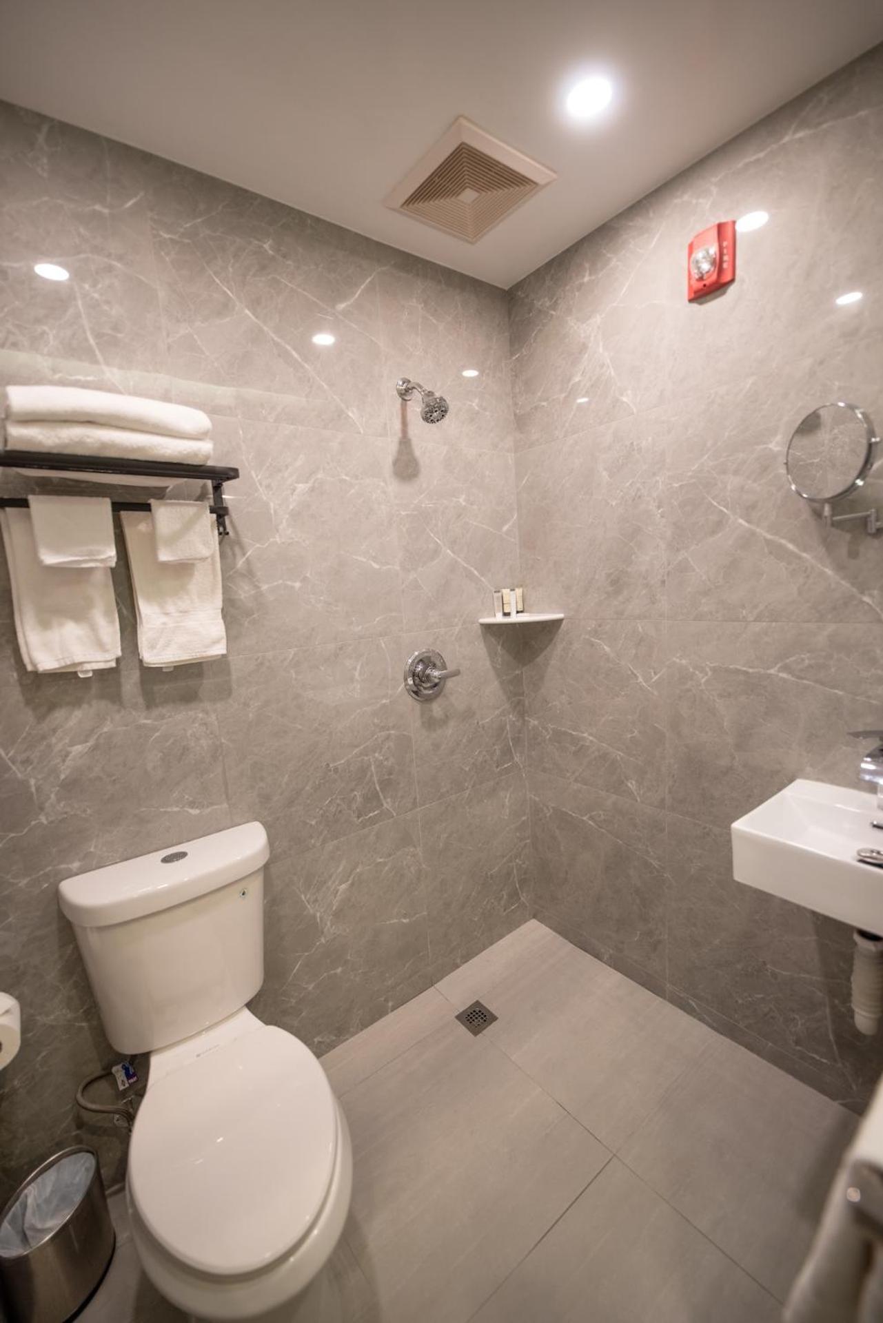 Compact Room