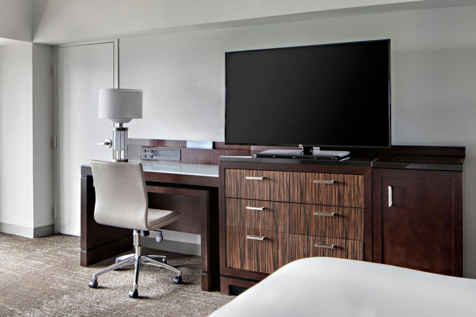 King Room Sofa Bed Upon Request Hearing Accessible