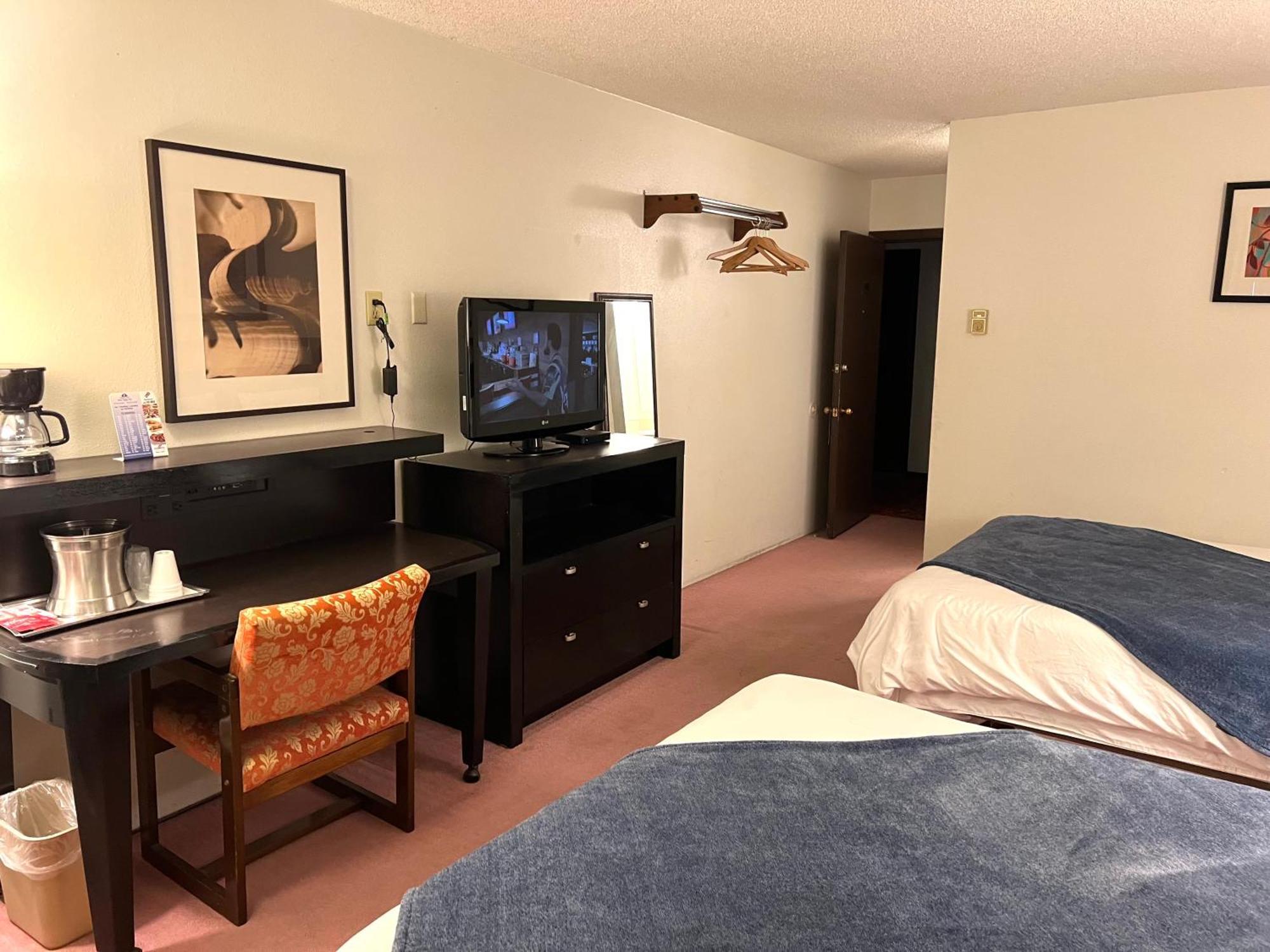 Queen Room