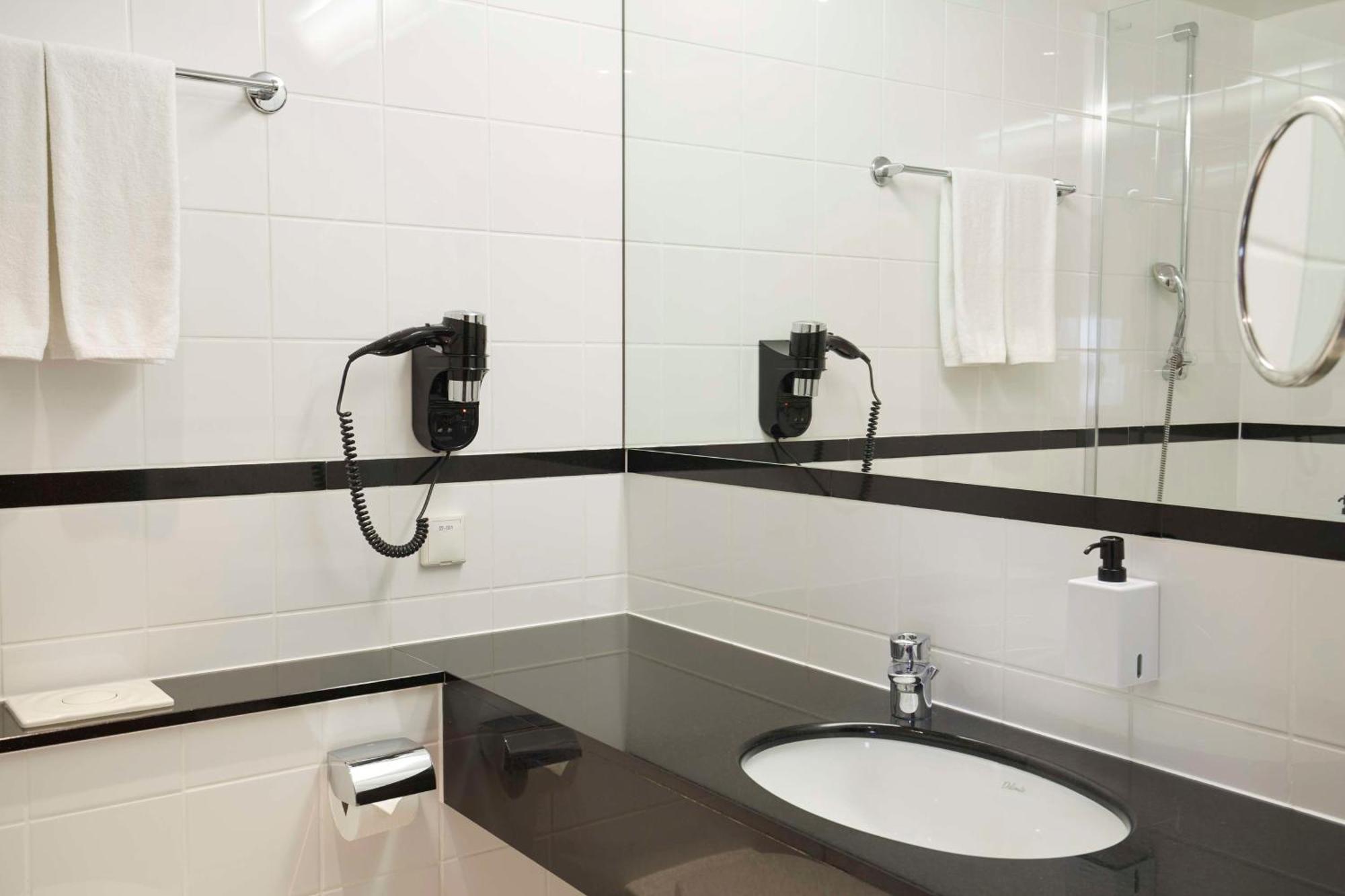 Camera Standard Plus Doppia con Letti Singoli