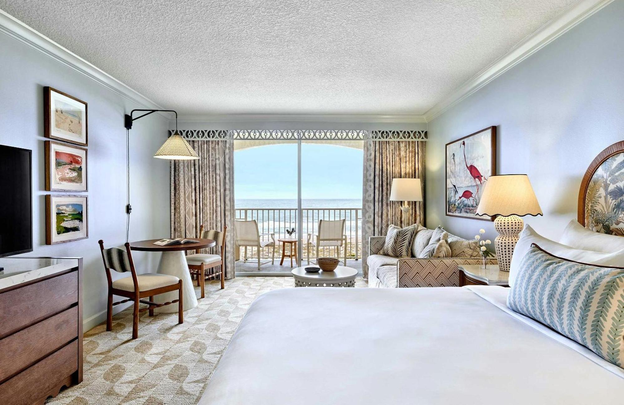 Oceanfront Room King Bed