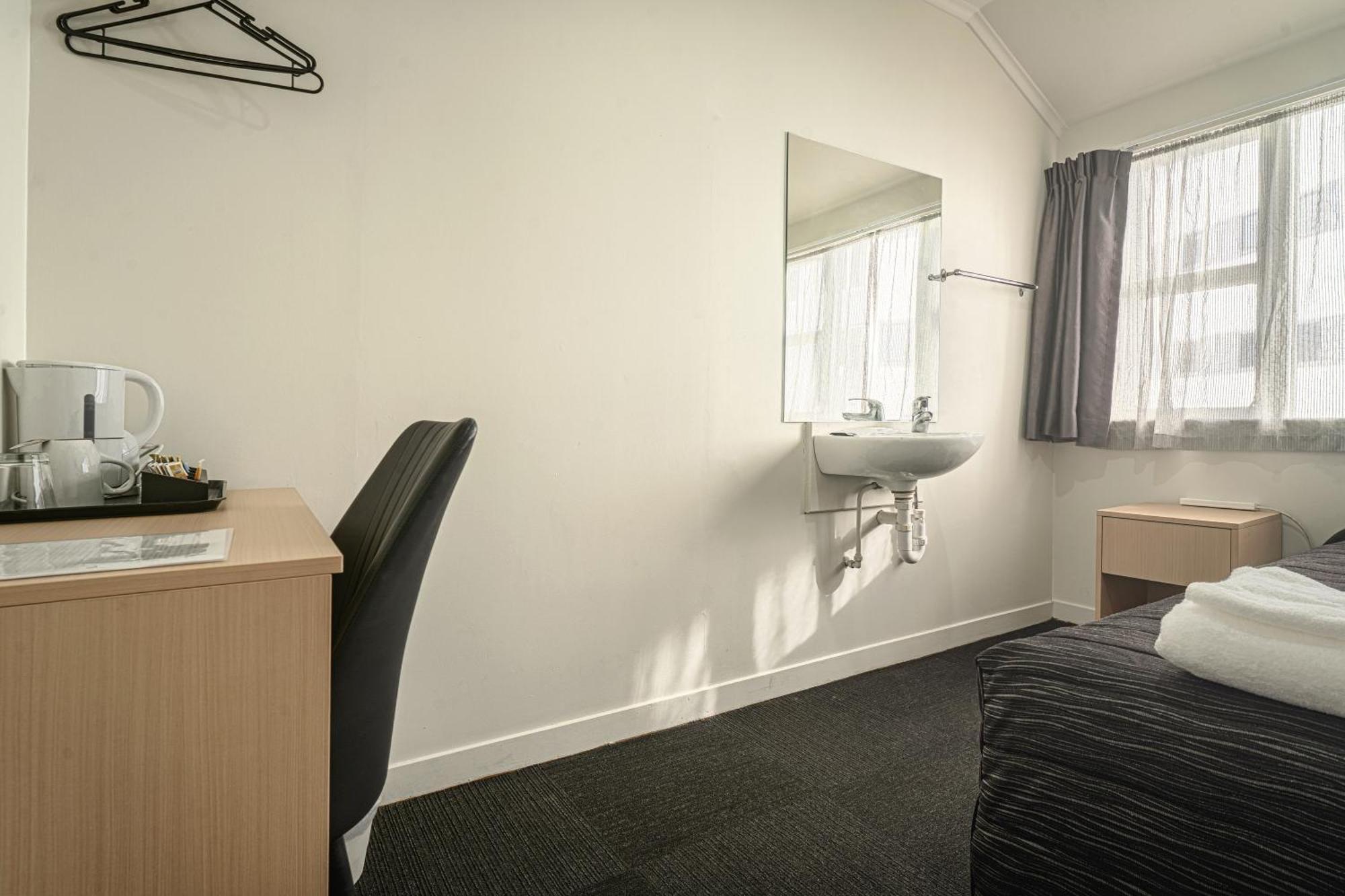 Economy Single Room