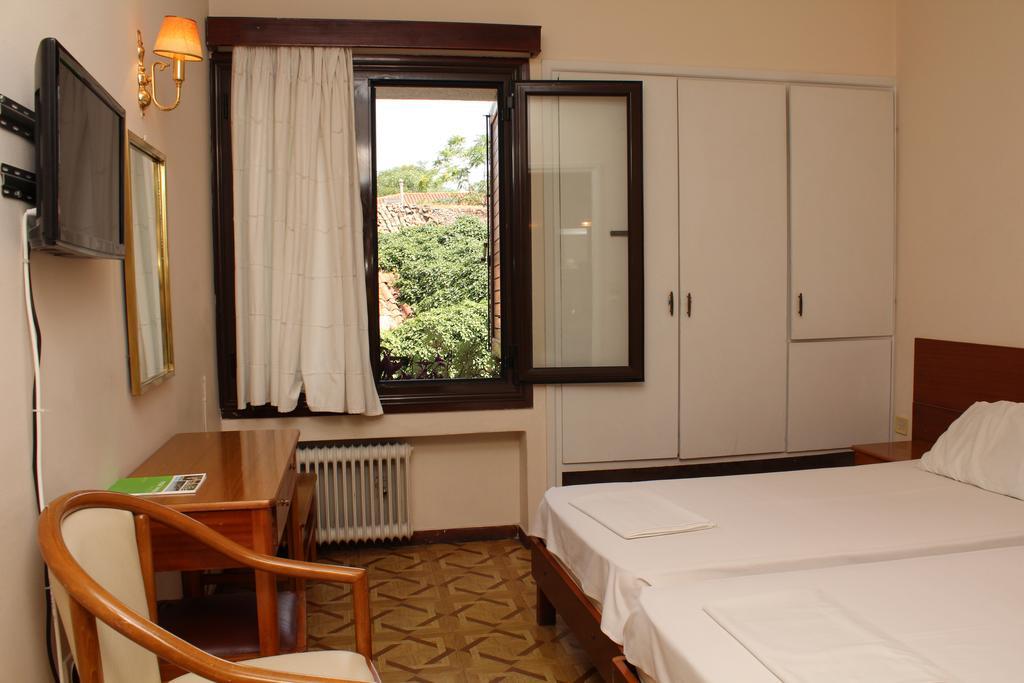 Chambre Simple
