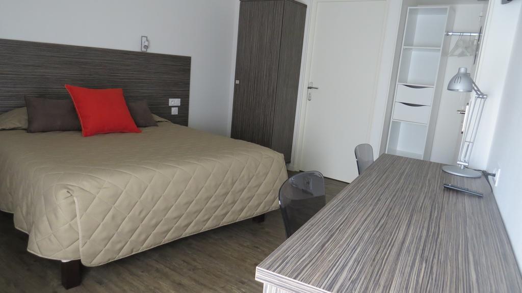 Large Double Room - Ground Floor,226558970:JPEG