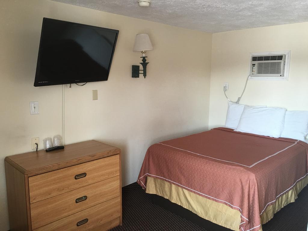 Room with Two Double Beds - Non-Smoking
