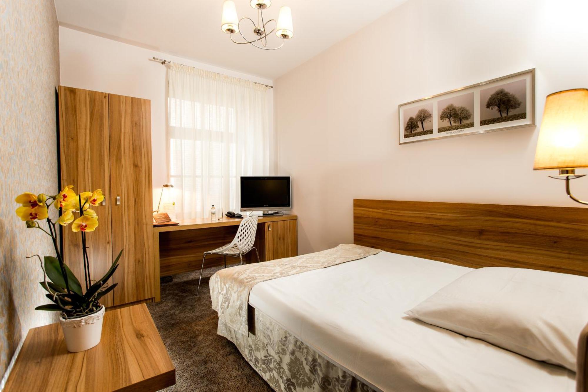 Camera Standard con 1 Letto Queen-Size