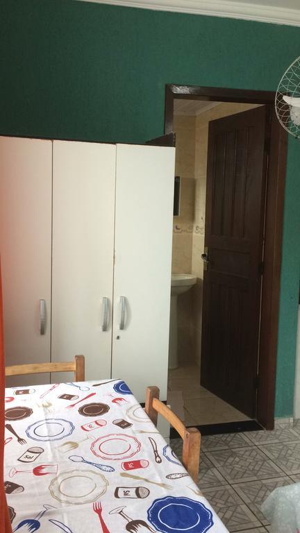 Family Room,371601727:JPEG