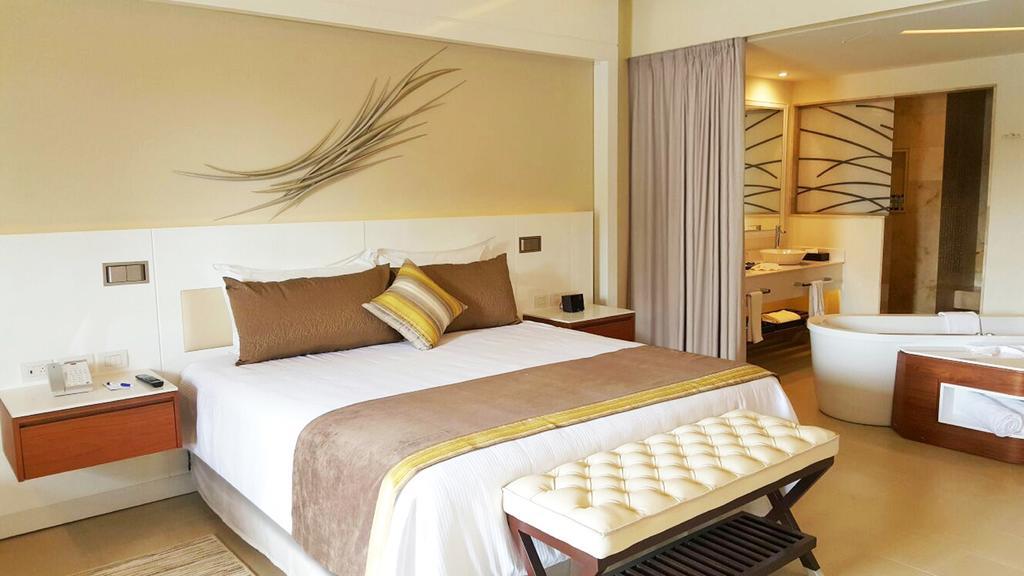 Luxury Family Suite