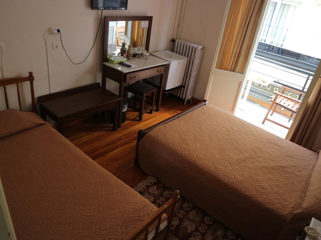 Triple Room with Private External Bathroom