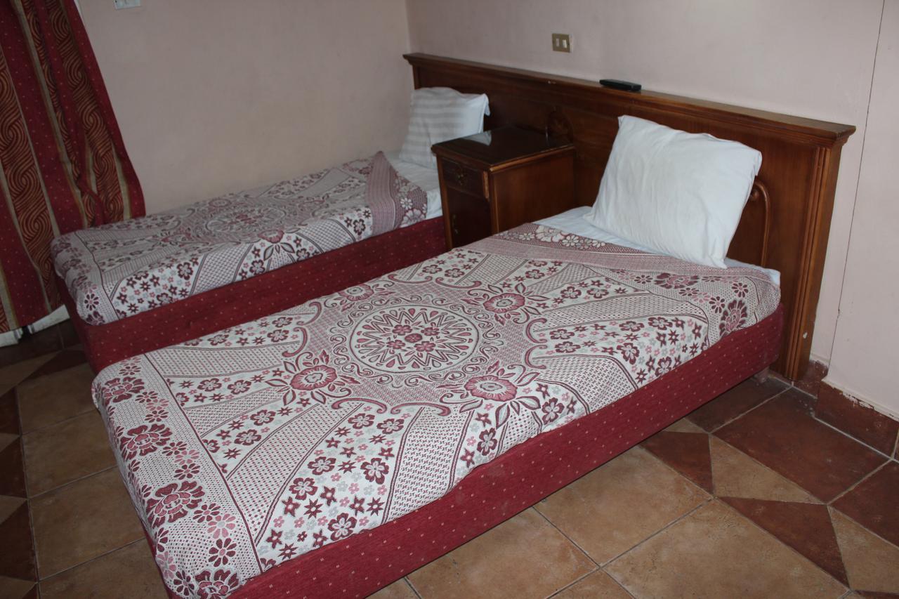 Economy Single Room,587825142:JPEG