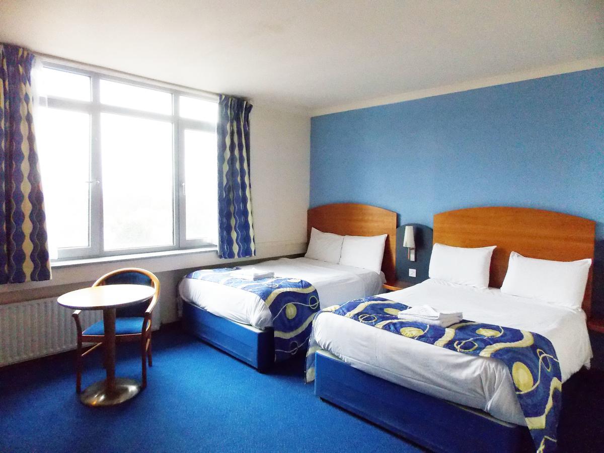 Twin Room,633346071:JPEG