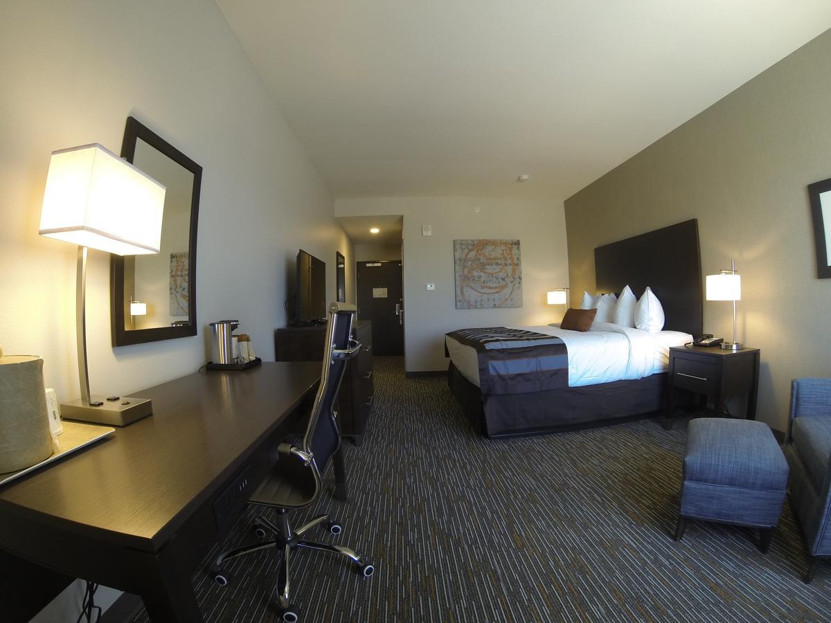 King Room - Non-Smoking,639563952:JPEG