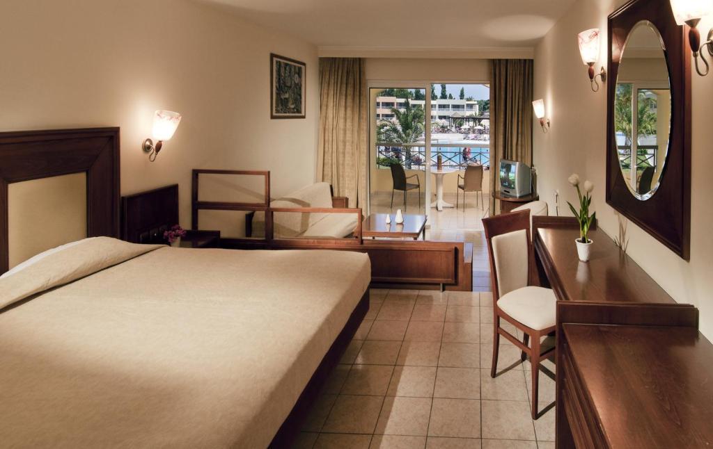 Junior Suite (2 Adulti + 2 Bambini)