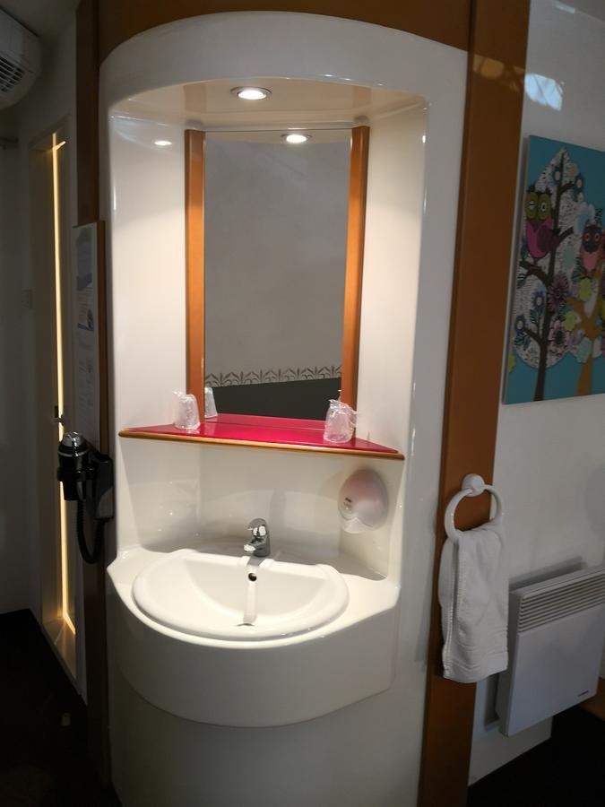 Family Room,645443748:JPEG