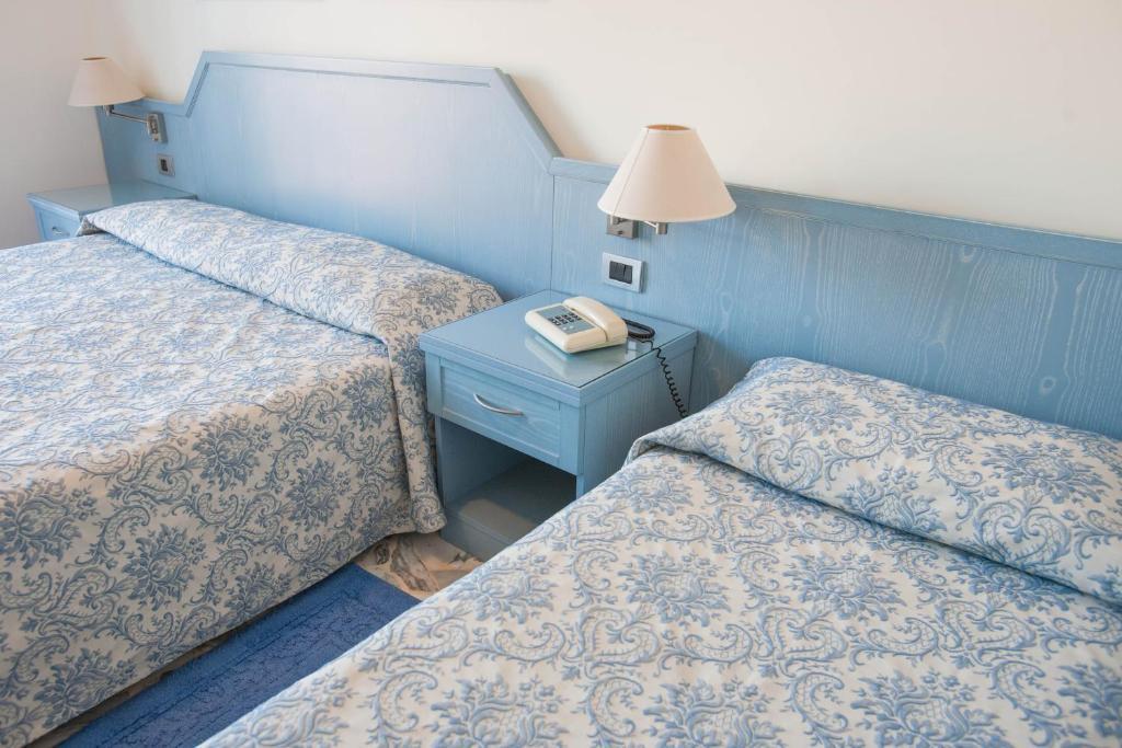 Triple Room,684970497:JPEG