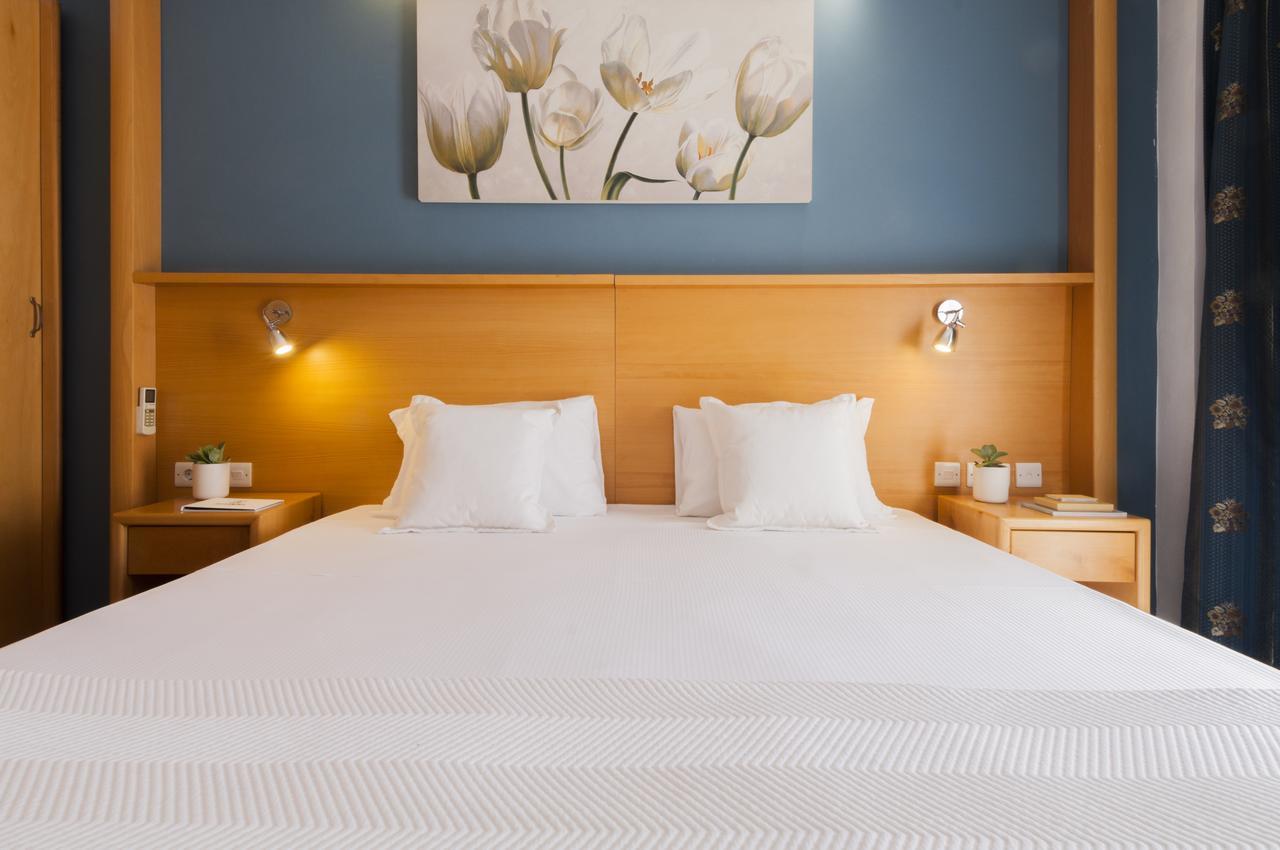 Standard Double or Twin Room,661985829:JPEG