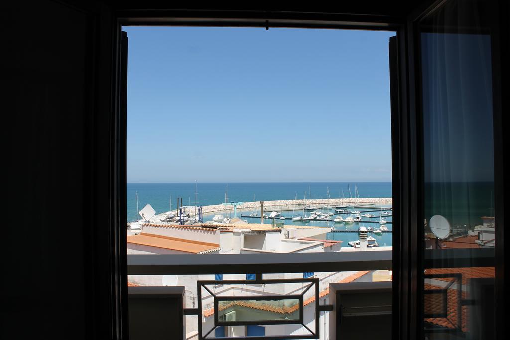 Deluxe Double Room with Sea View,81240891:JPEG
