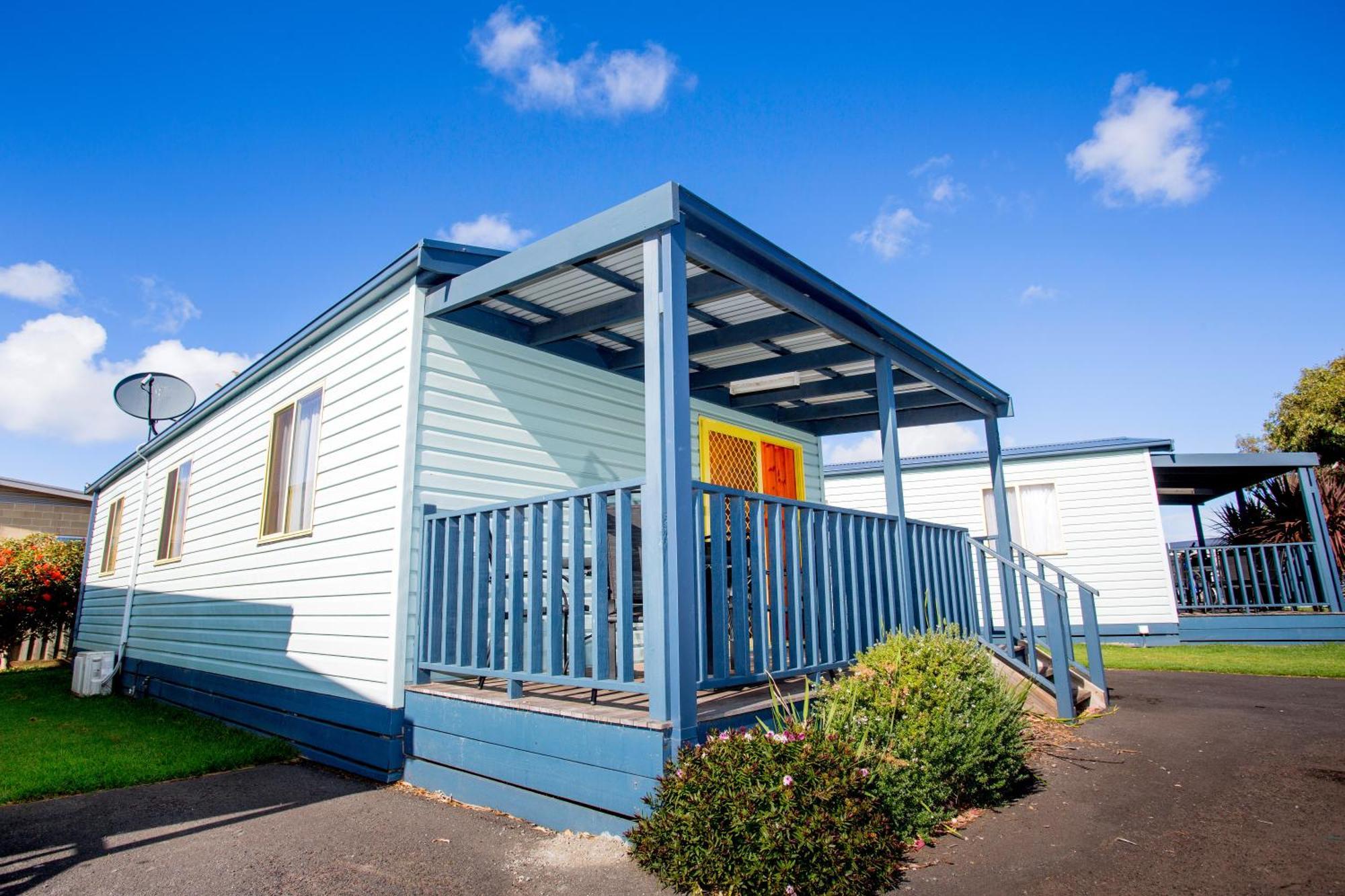 Two-Bedroom Cottage - Heron,272467169:JPEG