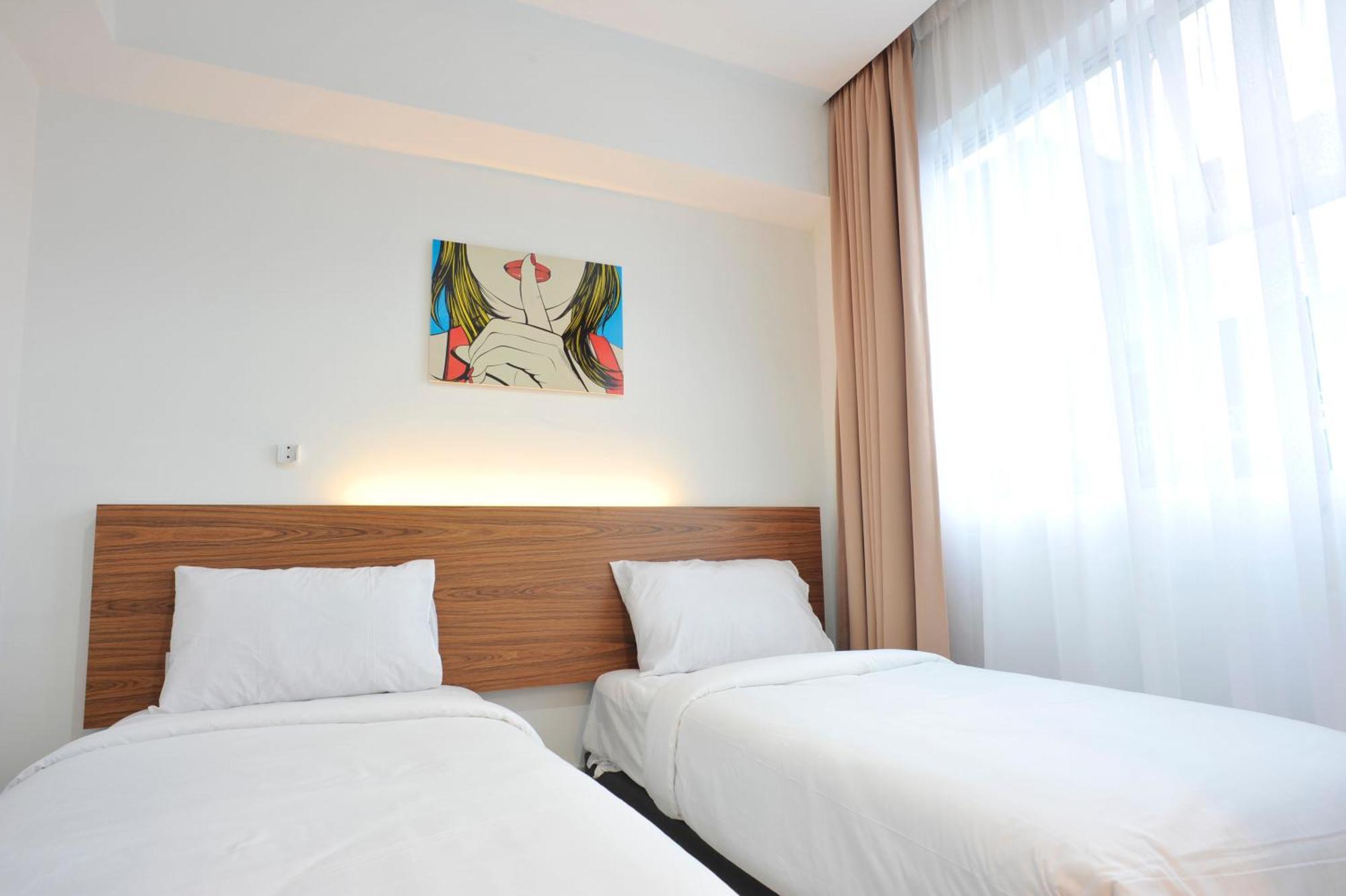 Deluxe Twin Room,698843760:JPEG