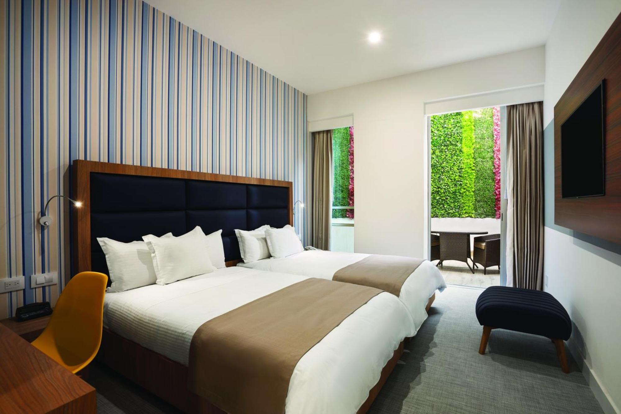 Double Room Terrace,1273525498:JPEG
