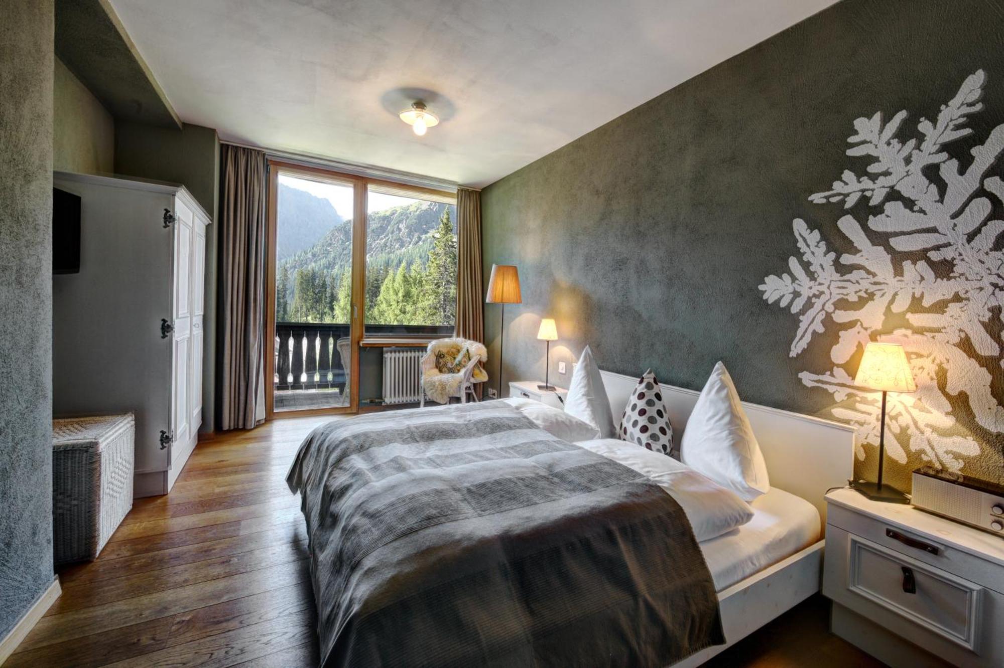 Superior Double Room with Balcony and Mountain View,67079242:JPEG