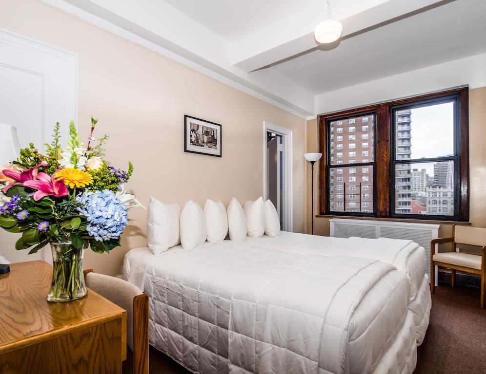 Double Room with Private Bathroom,73652828:JPEG