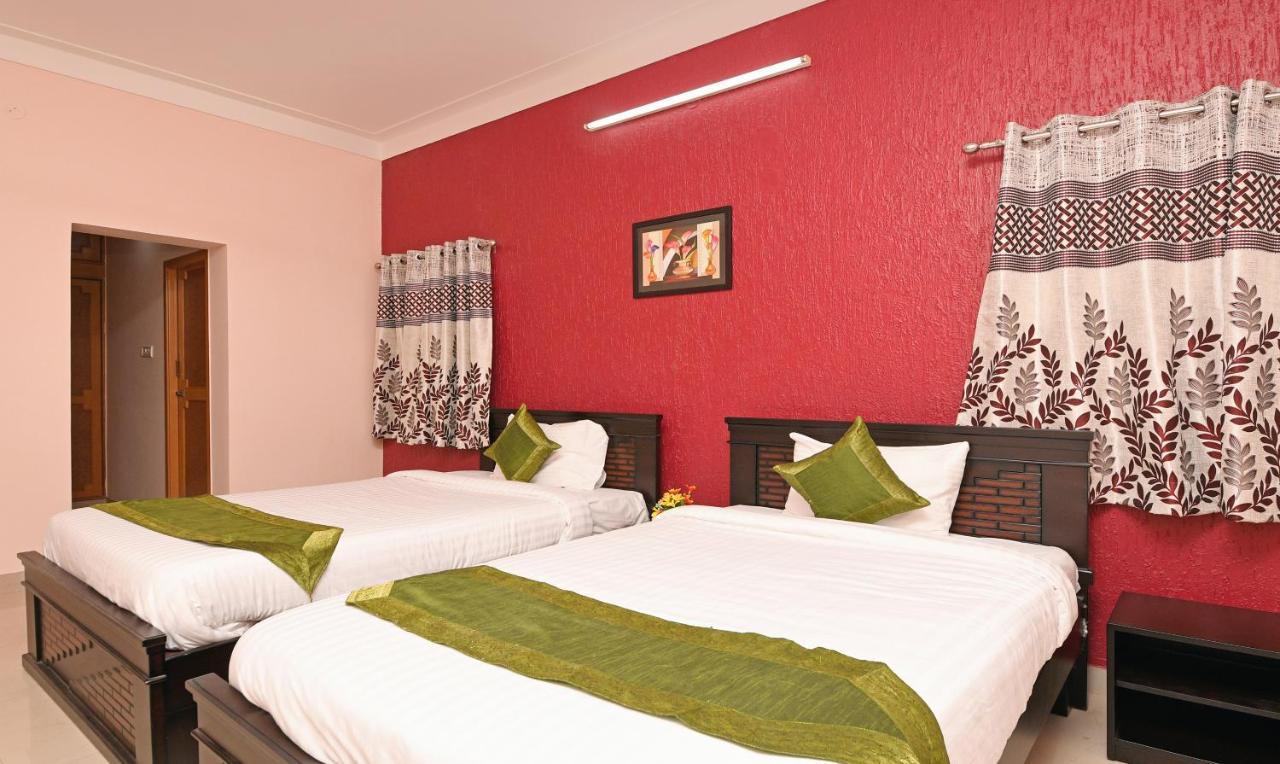 Deluxe Room,754286785:JPEG