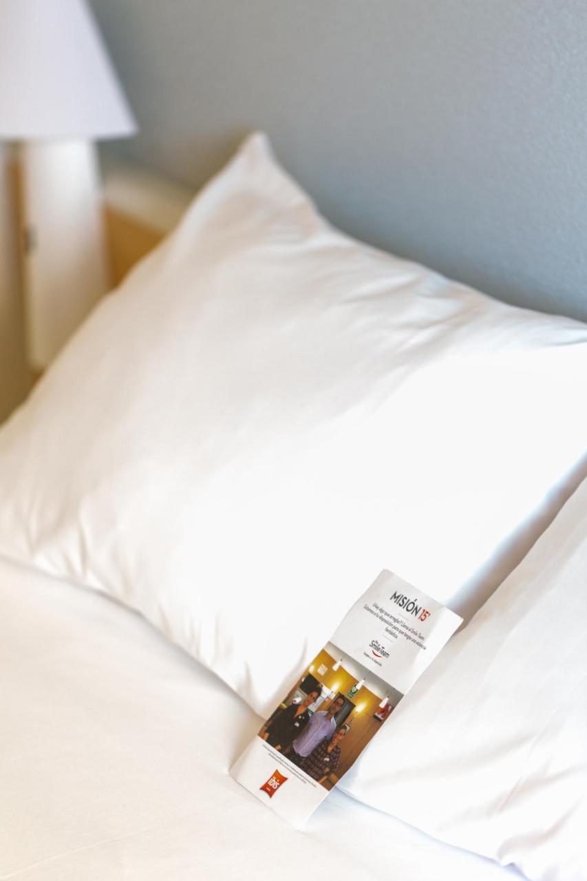 Superior Room with One Double Bed and One Single Bed,1746861981:JPEG