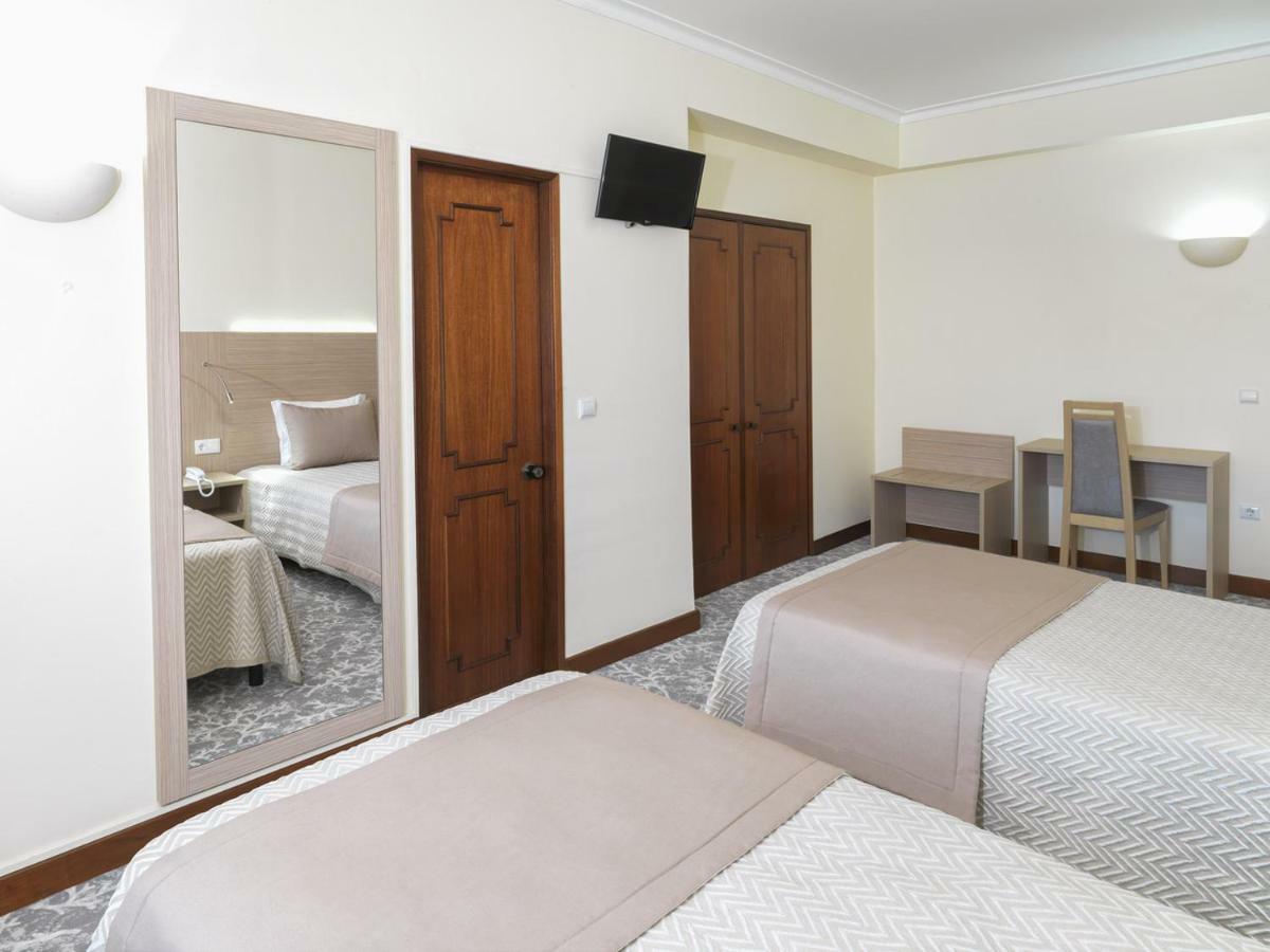 Twin Room,1226985539:JPEG